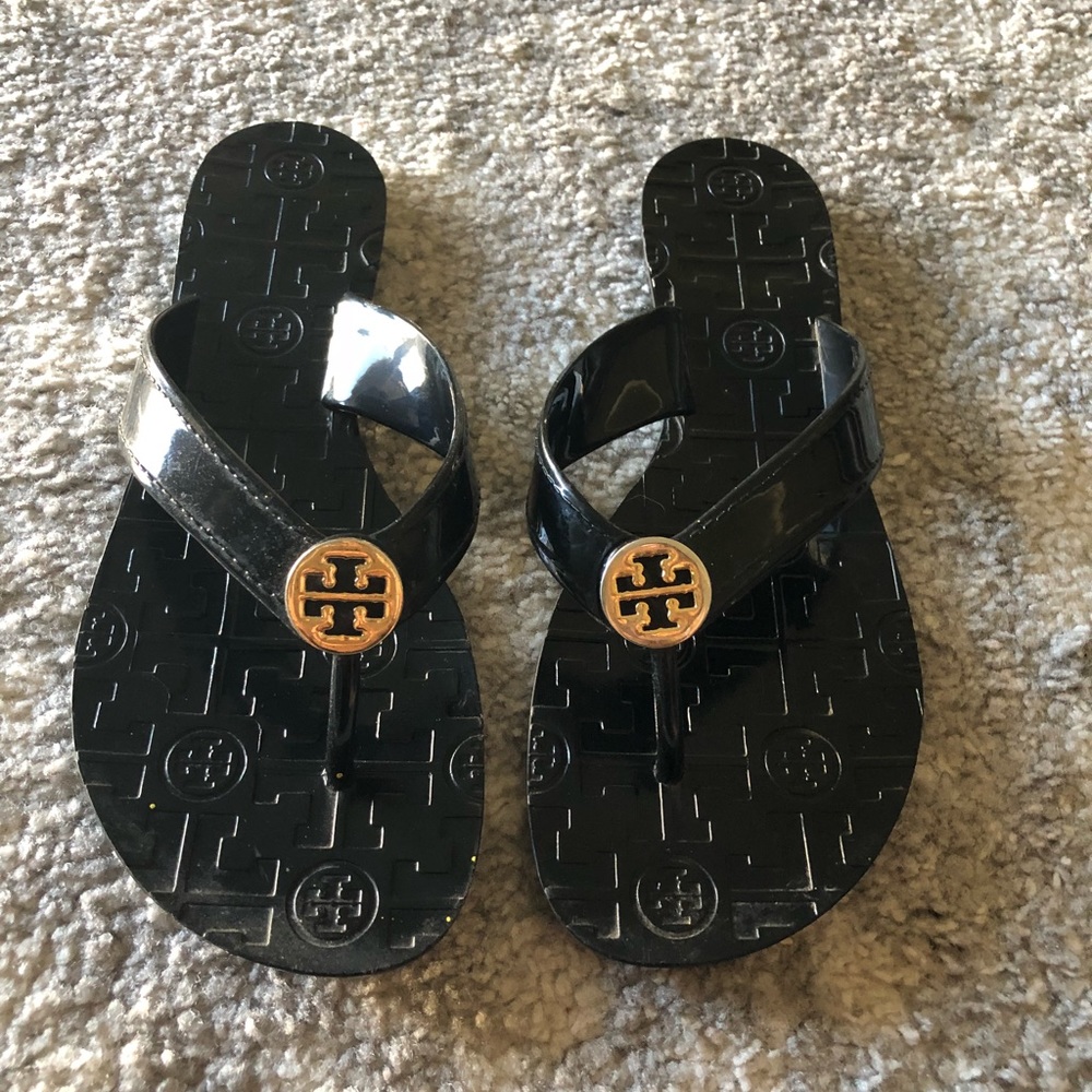 Tory Burch thong sandals 👡